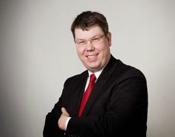 Prof. Dr. Arnd Albrecht – MBS