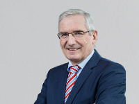 Dr. Alfred Gossner Dr. Alfred Gossner