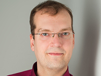Dr. Christian Albers