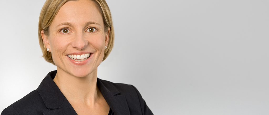 Portrait of Dr. Patricia Kraft, Professor at Munich Business School