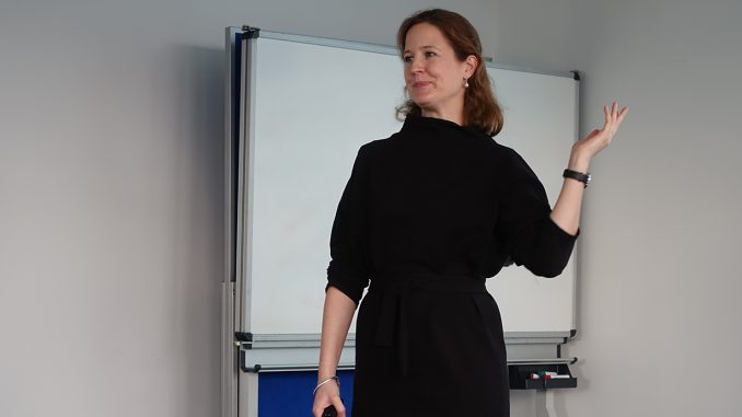 Prof. Dr. Ellen Schmid