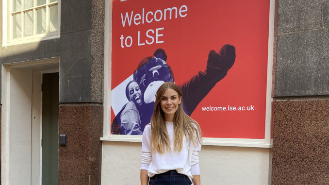 Linda, alumna of Munich Business School, at the LSE campus