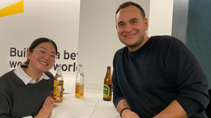 A female-male mentoring duo at Munich Business School